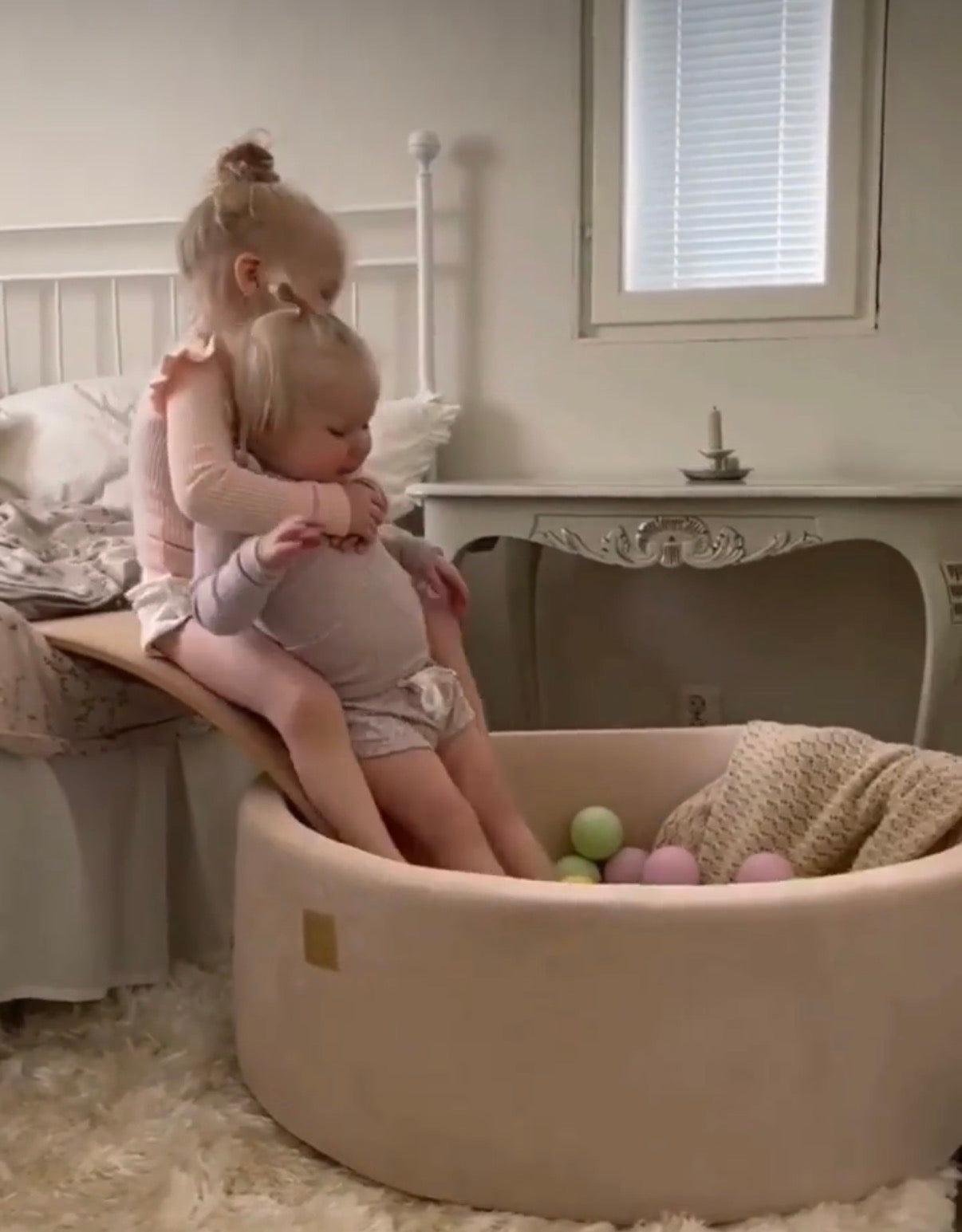 MeowBaby Ronde fluwelen ballenbak Poederroze