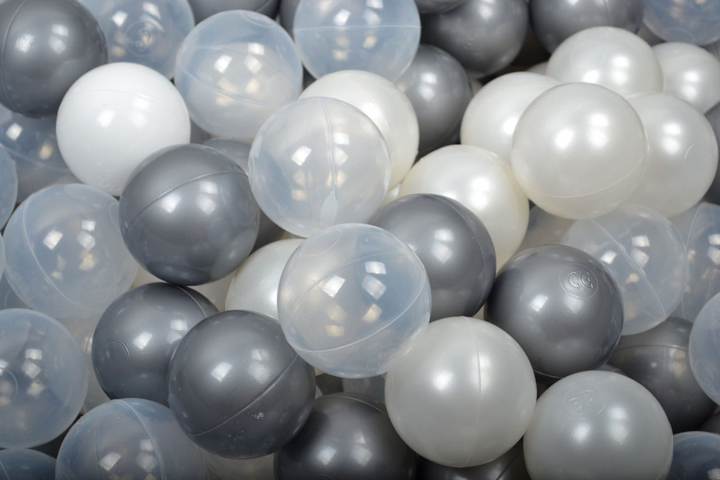 Pure Pearl Mix Ballenbakballen 7 cm – Wit, Wit Parelmoer, Grijs & Transparant