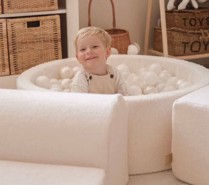 Foamblokken bouclé speelset voor kinderen met ballenbak wit