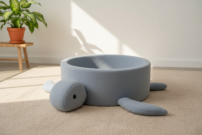 Grijsblauwe schildpad – babykamer met plant