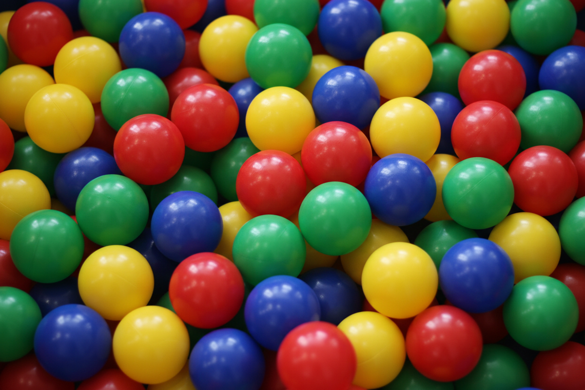 Rood geel groen donkerblauw ballenmix