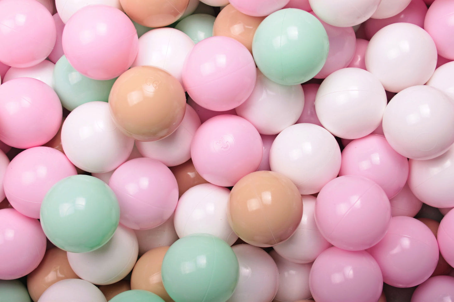 Nordic Pastel Mix Ballenbakballen 7 cm – Beige, Muntgroen, Wit & Roze